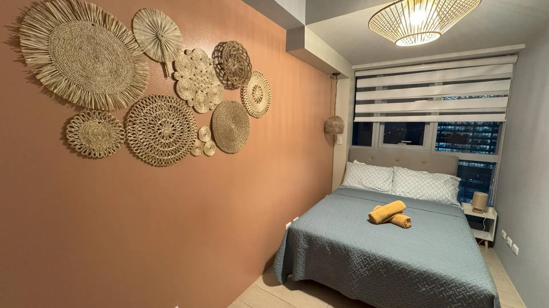 Cozy 3 Bedroom In Uptown Parksuites - Near Mall, Restaurants And Supermarket Manila Filipíny
